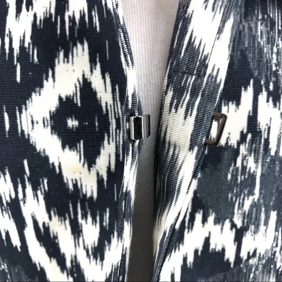 Lafayette 148 New York Black & White Cropped Blazer - Picture 4 of 10